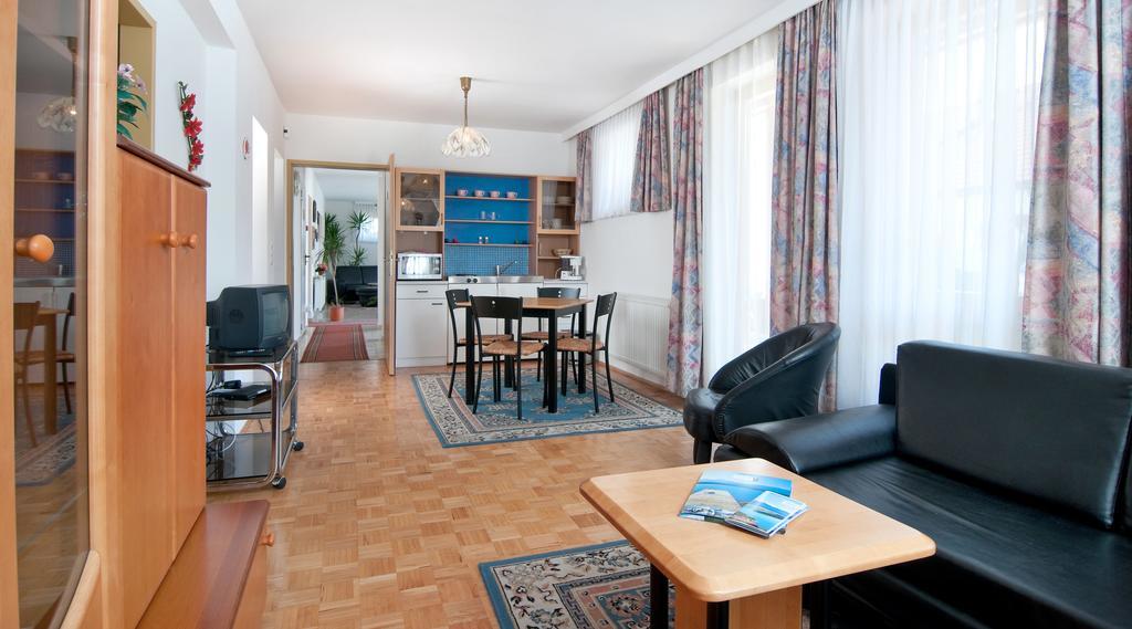 Gaestehaus Lutschounig Faak am See Eksteriør billede