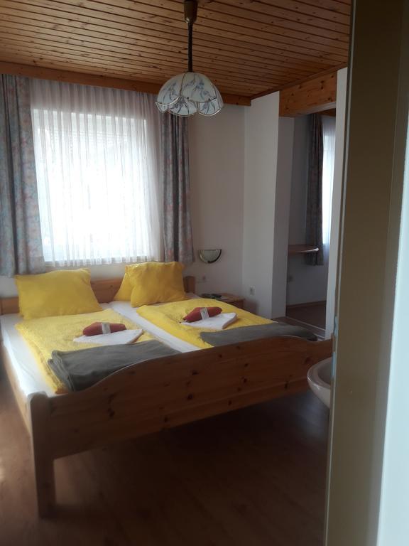 Gaestehaus Lutschounig Faak am See Eksteriør billede